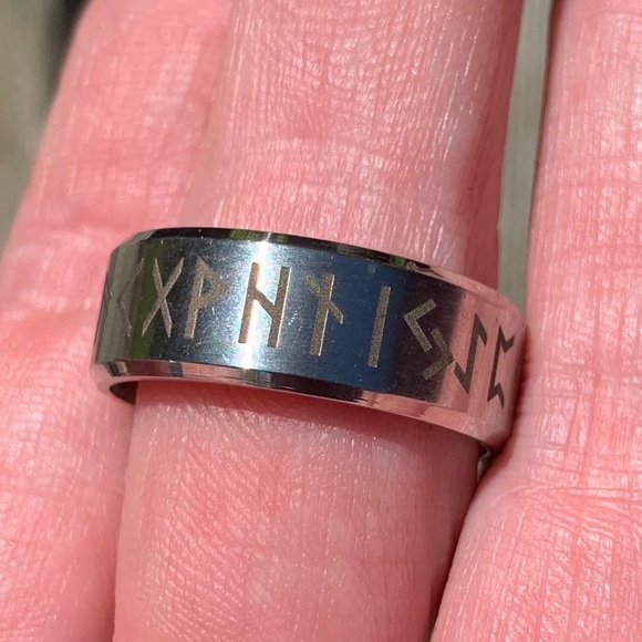 ☀️NEW ITEM!🌹NWT Rune/Futhark alphabet symbol ring - Picture 11 of 16